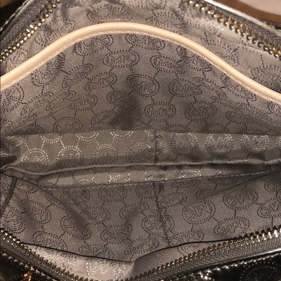 Michael Kors Silver Crossbody - Picture 10 of 14